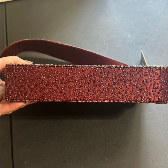 From India to you maroon beaded shoulder bag - Picture 4 of 5